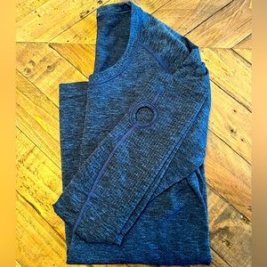 Lululemon Swiftly Tech long sleeve